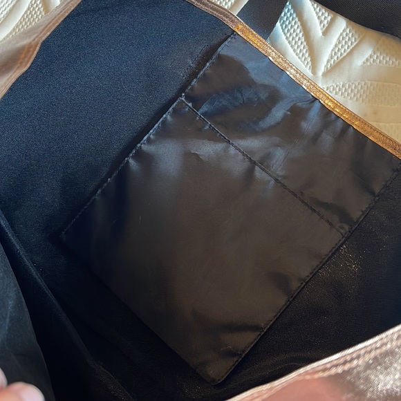 Rose gold Victoria Secret Pink tote bag - Picture 4 of 5